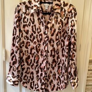 Chico’s, size 0, leopard print blouse.